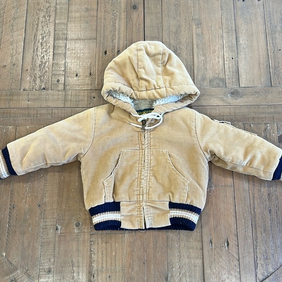 Oshkosh vintage Sherpa lined corduroy jacket